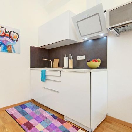 Altbaucharme In Der Stadtmitte Appartamento Karlsruhe Esterno foto