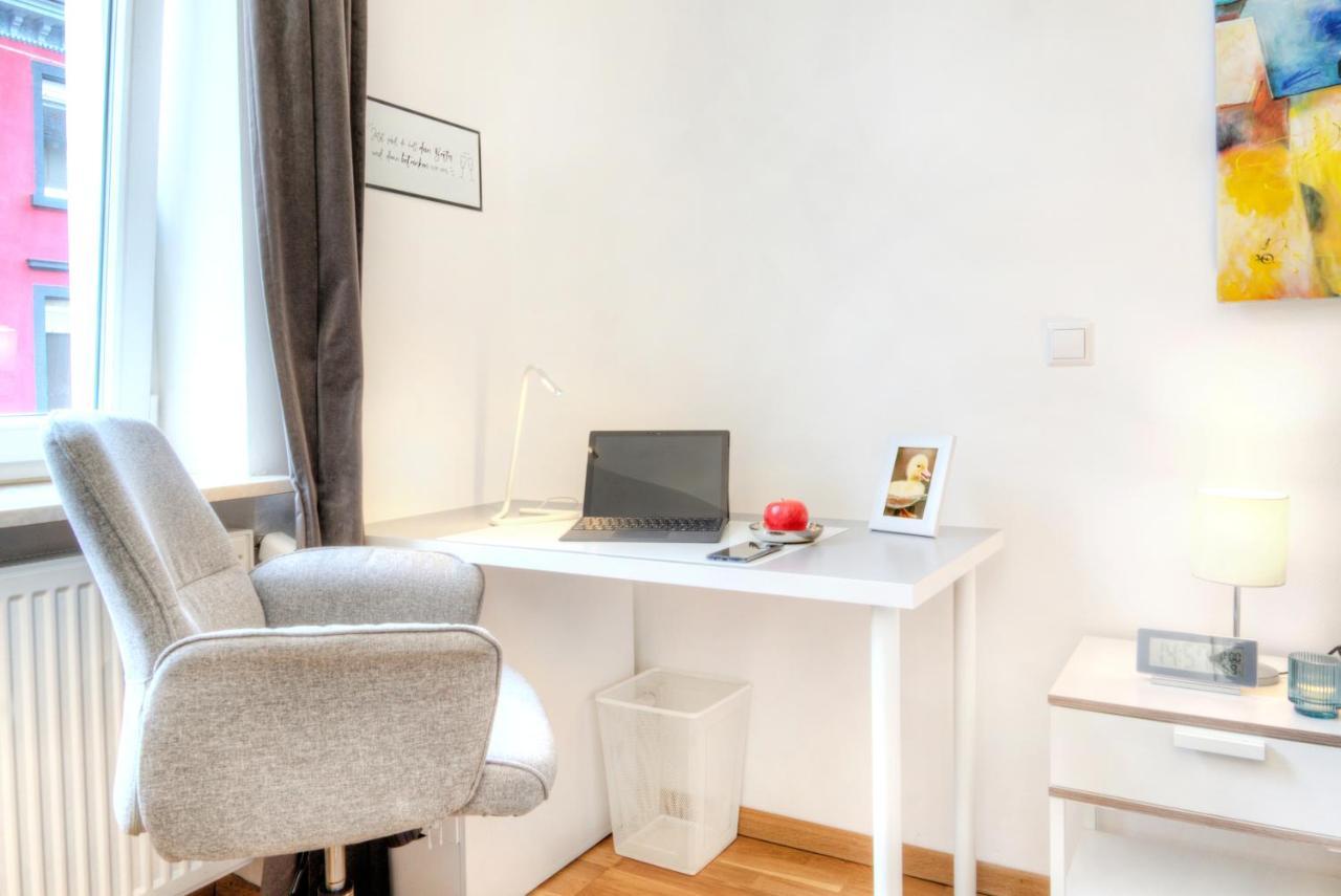 Altbaucharme In Der Stadtmitte Appartamento Karlsruhe Esterno foto